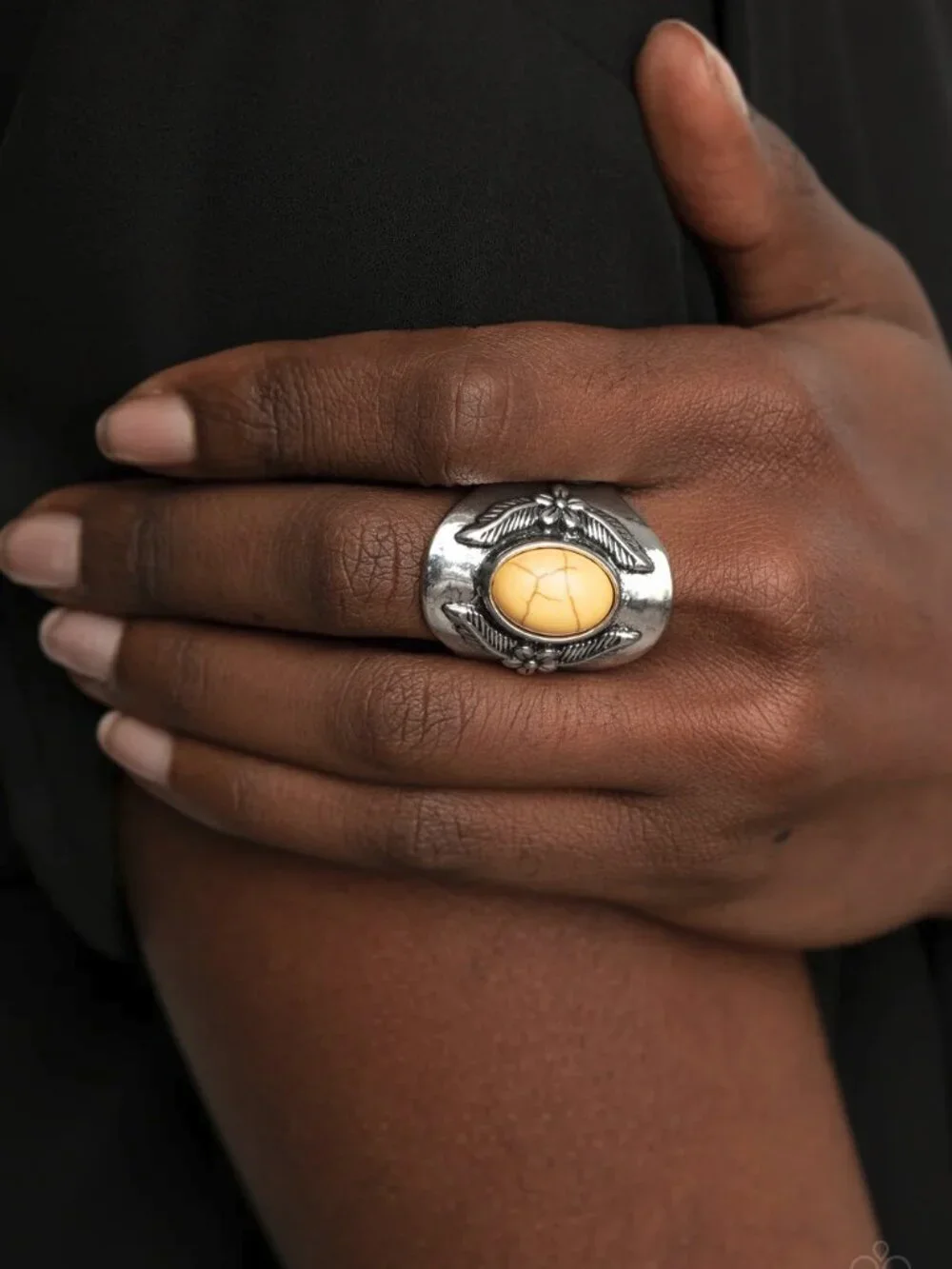 Paparazzi Jewelry Accessories - Santa Fe Sanctuary - Yellow Ring - Vintage